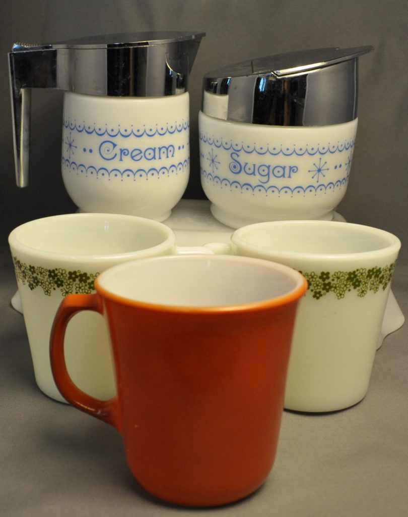 vintage Pyrex mugs sugar and creamer