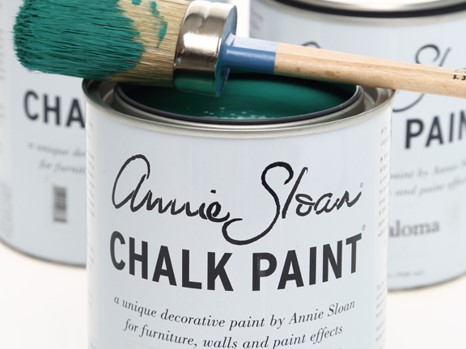 Chalk Paint decorative paint by Annie Sloan