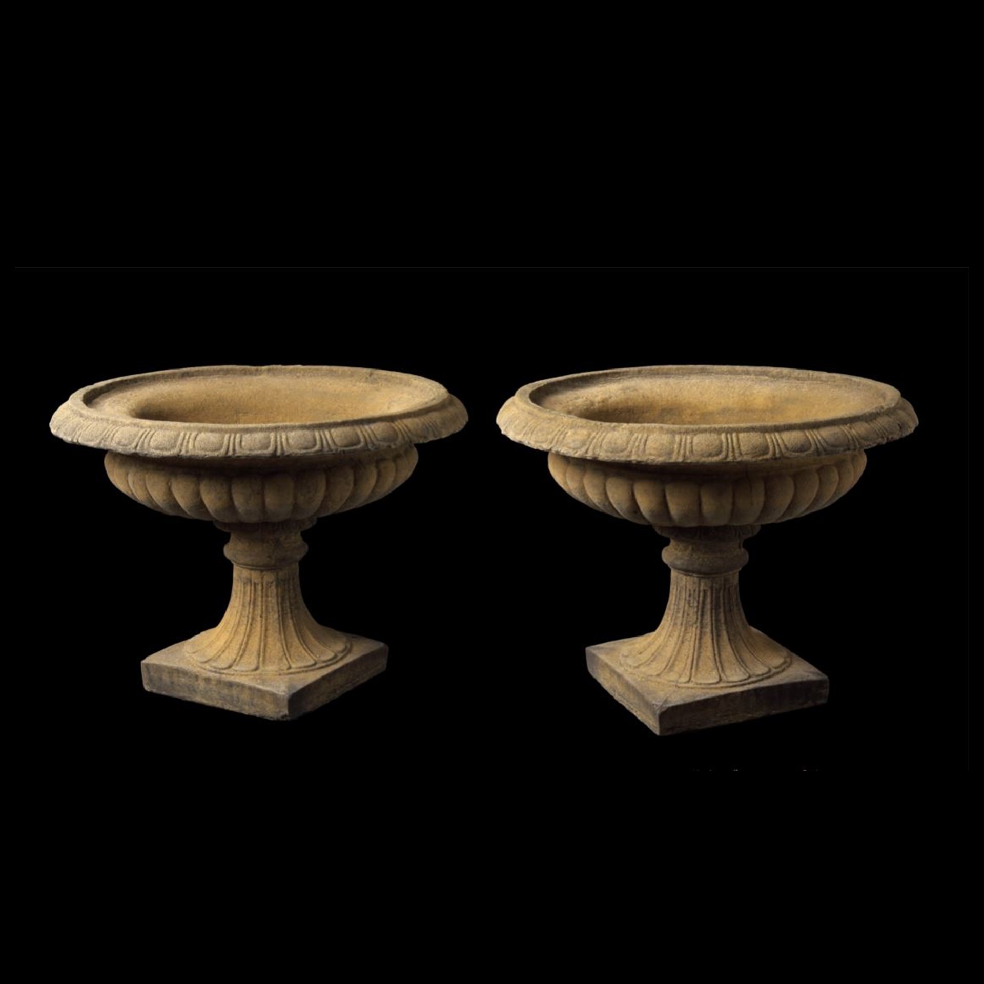 woodbury urns